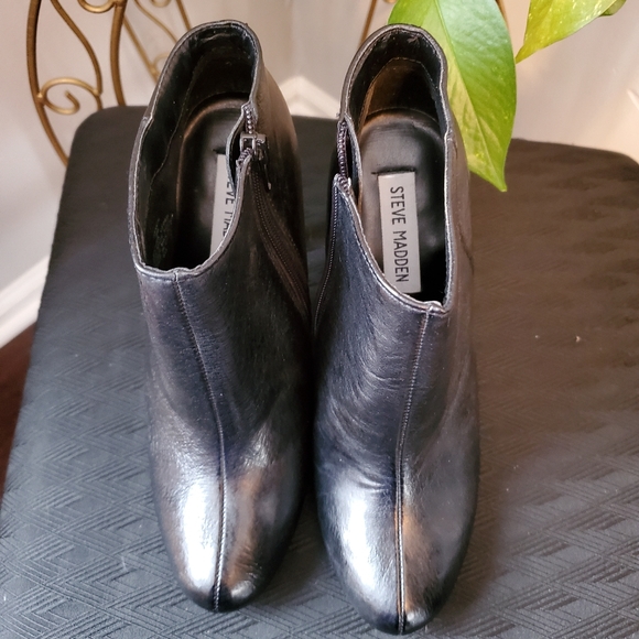 Booties - Picture 3 of 8